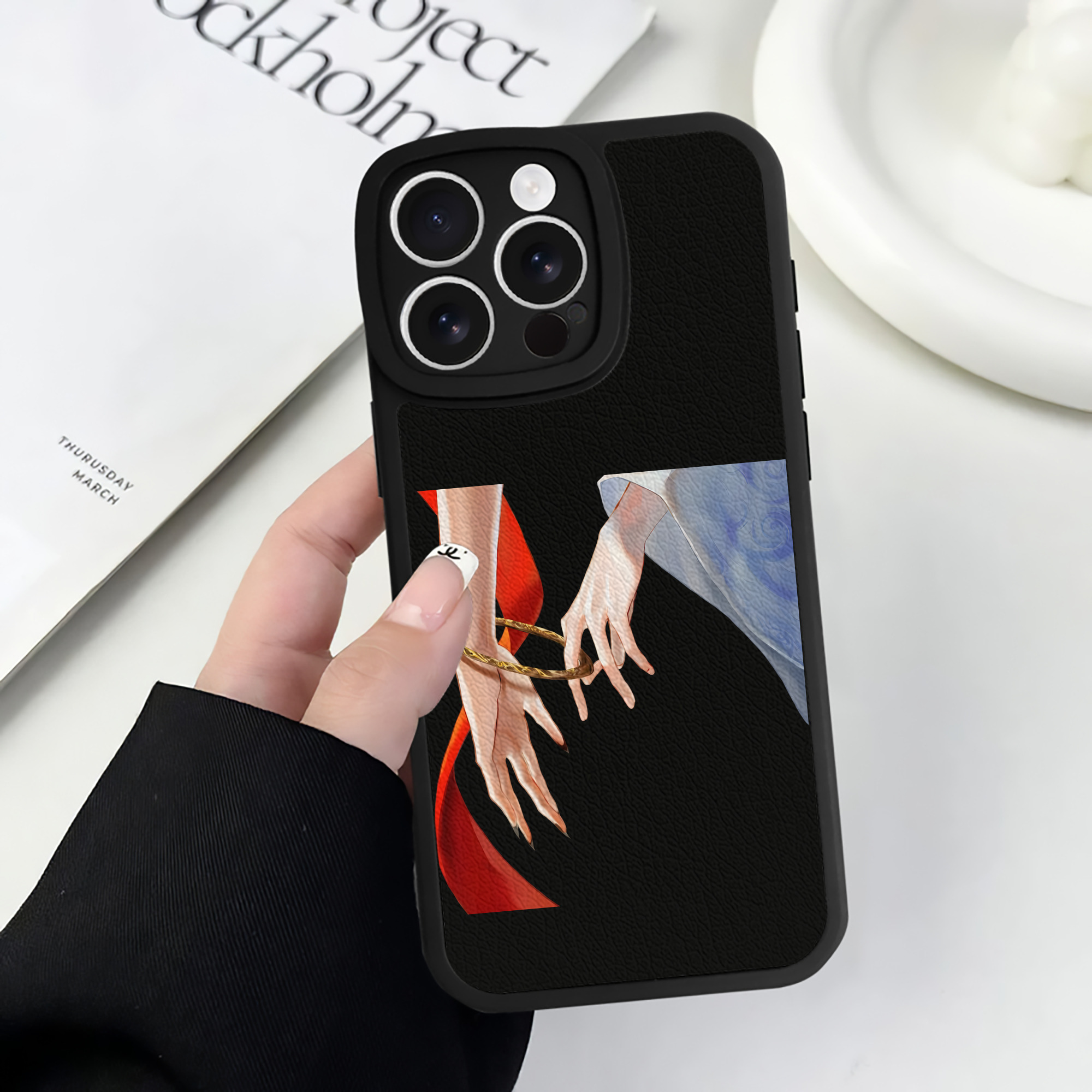 （画像用） Ne Zha 2 ナタ 魔童の大暴れ 【iPhone 16シリーズ対応】シリコンスマホケース（レザー調） 材質：シリコン